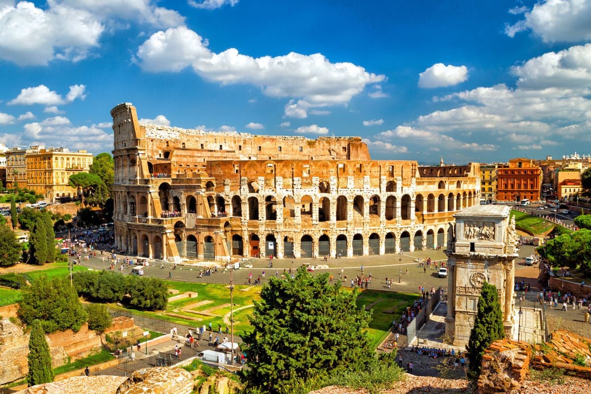 Vale la pena fare una visita guidata al Colosseo?