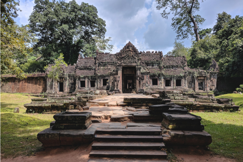 Angkor temples jeep - Angkor temples tours