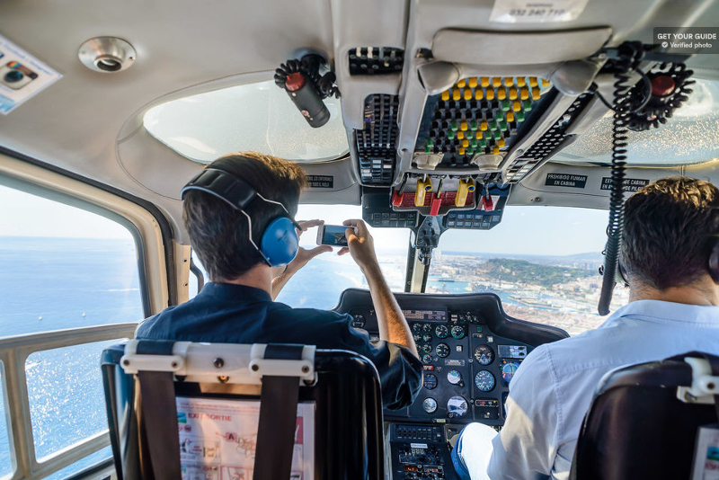 Interior de um helicóptero