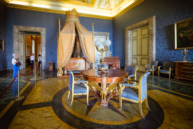 Visites guidées du Palais Royal de Caserte