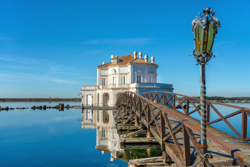 Fusaro Lake day trips from Naples