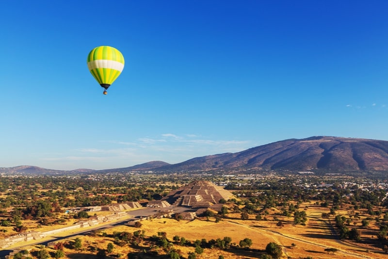 Hot-Air Balloon Flight over the Teotihuacan Pyramids