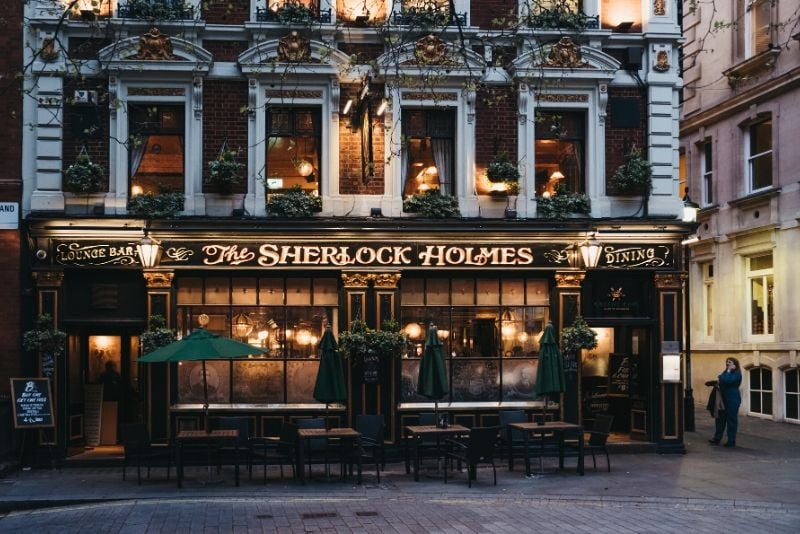 Jack the Ripper and Sherlock Holmes Tour of Haunted London