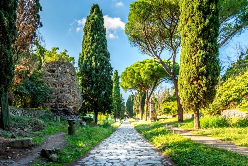 Ancient Appian Way, Aqueducts & Catacombs Bike Tour