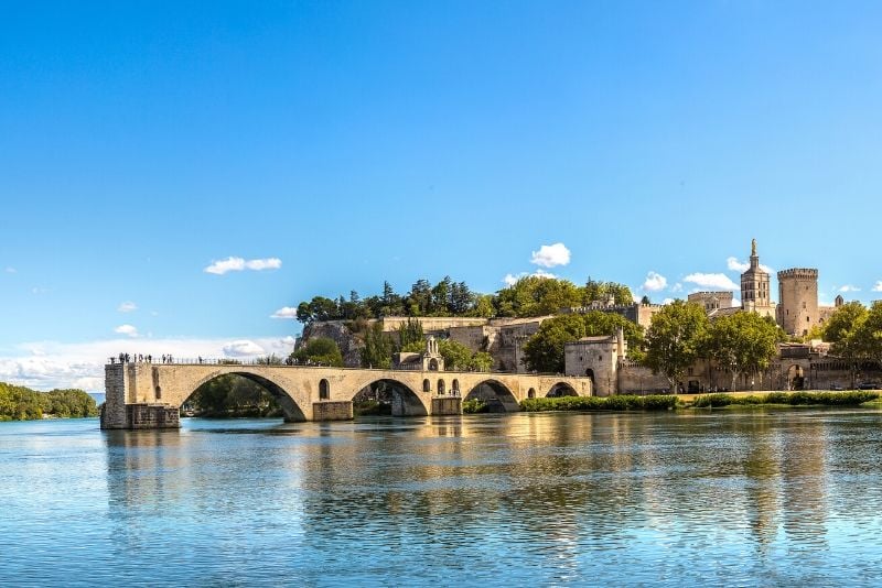 Avignon day trips from Marseille