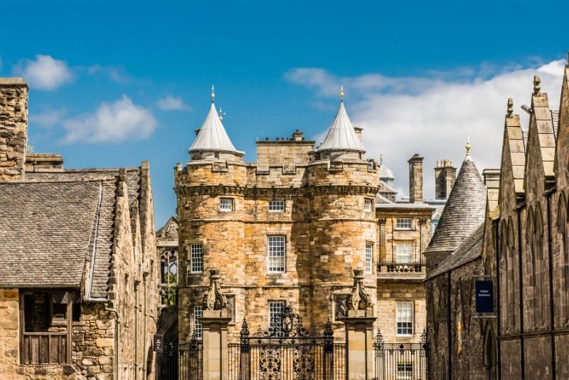 Palace of Holyroodhouse guided tours
