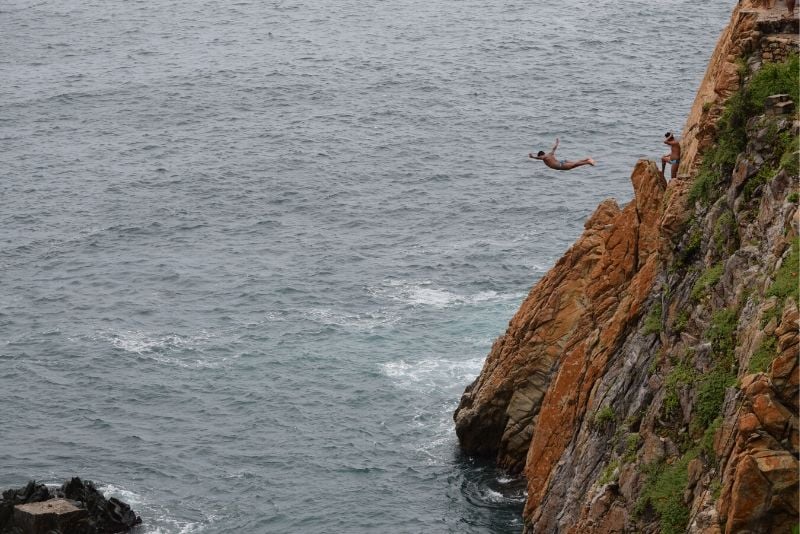 cliff jumping