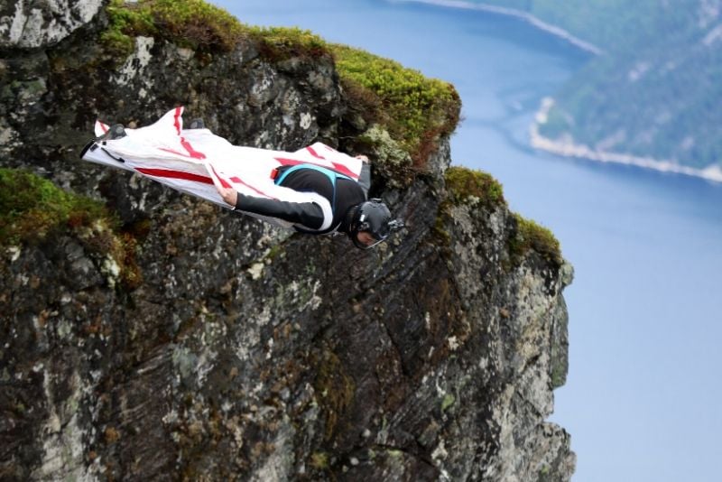 wingsuit base jumping