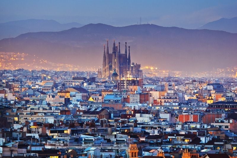 Barcelona bei Nacht Kostenlose Wanderung