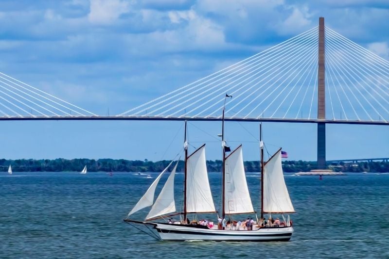 Schooner Pride sailing tour in Charleston