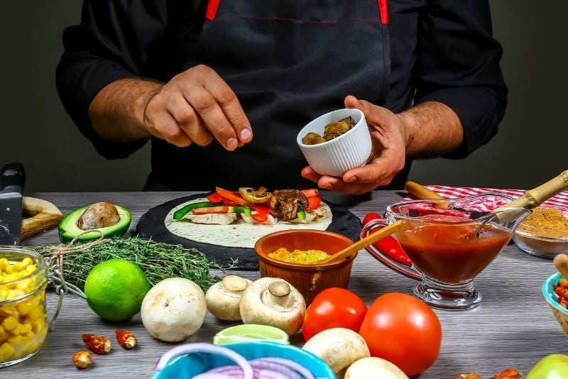 clase de cocina en Cancún, México