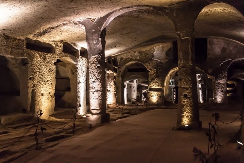 Naples Underground tour