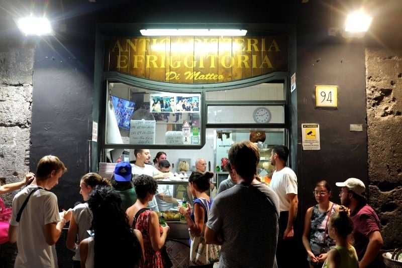 Pizzeria Di Matteo, Naples