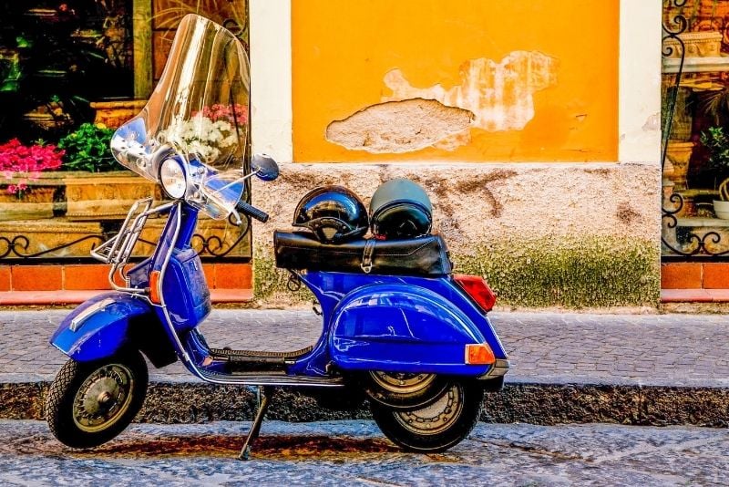 Visitas guiadas en Vespa en Nápoles