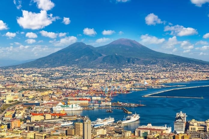 things to do in Naples