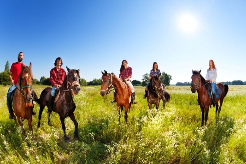 Reiten in der Nähe von Neapel