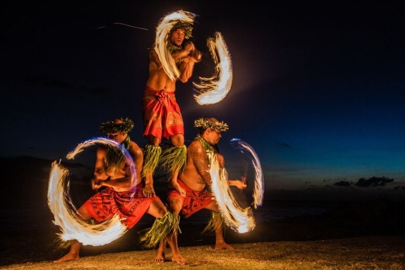 Maui Luau show