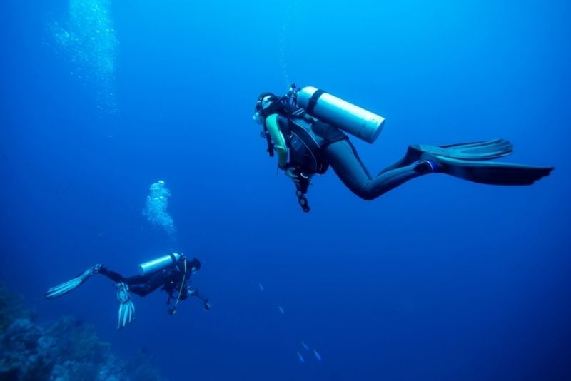 Scuba diving Santorini