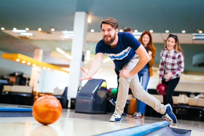 bowling in Gold Coast