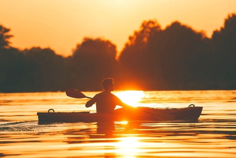 kayak tour in Gold Coast