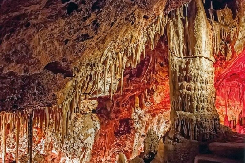 Grottes de Gênes