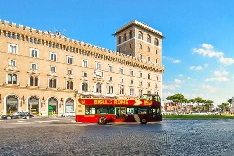 Visite en bus à arrêts multiples à Rome