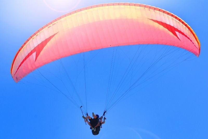 Gleitschirmfliegen in Lissabon