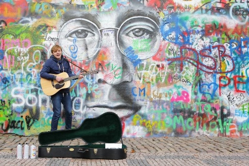 Mur de Lennon, Prague