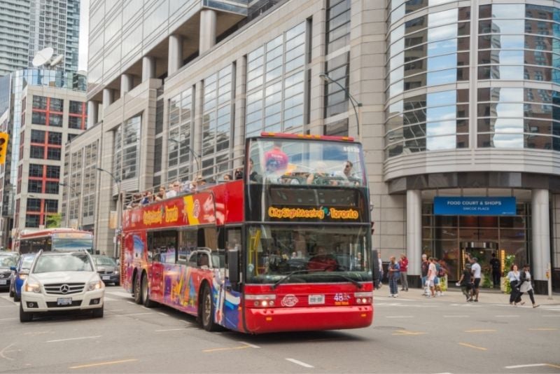 Toronto hop-on hop-off bus tour