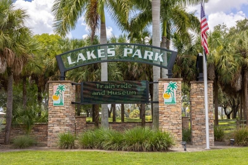 Lakes Park, Fort Myers