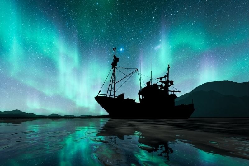 Crociera per l'aurora boreale in Islanda