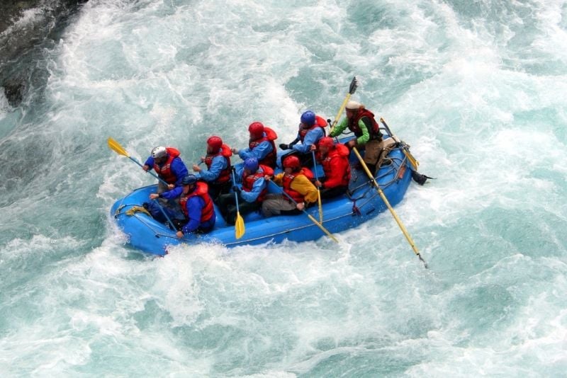 Rafting in Island