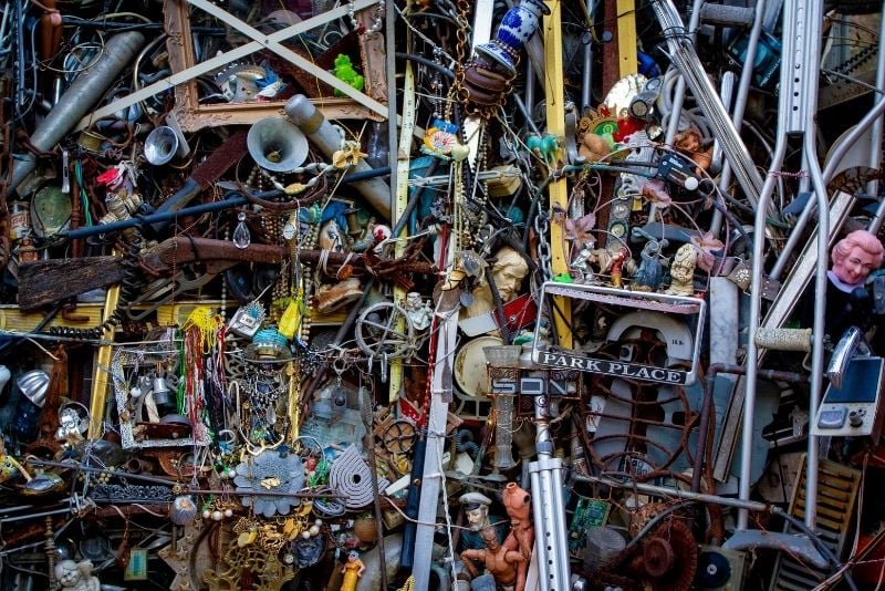 Cathedral of Junk, Austin