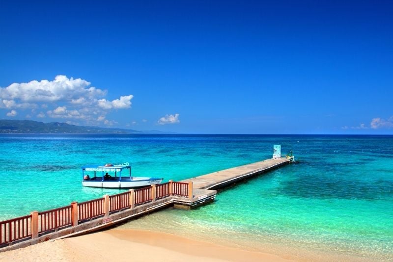 Doctor's Cave Beach, Jamaica