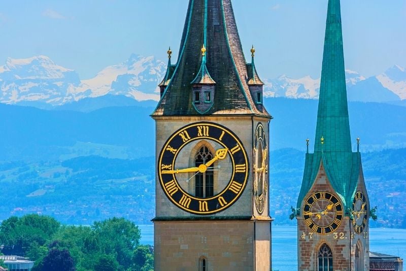 Iglesia de San Pedro, Zurich