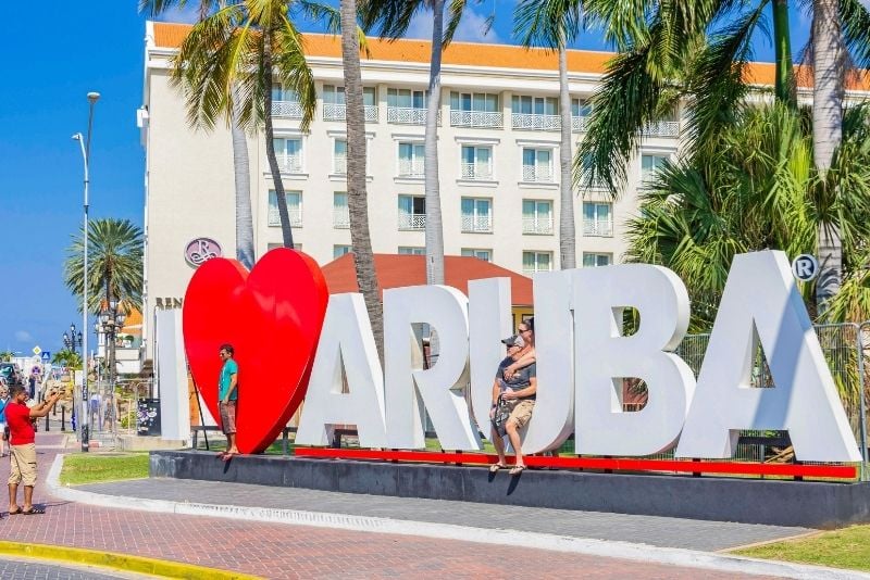 I Love Aruba sign