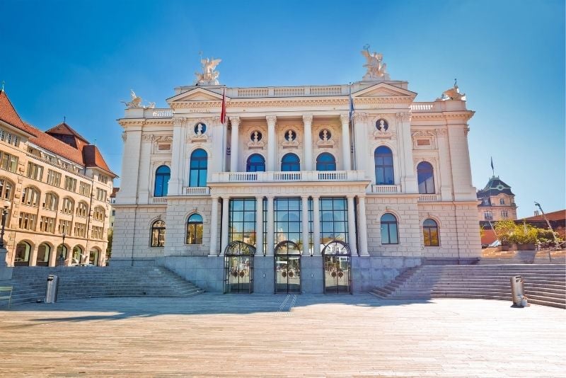 Ópera de Zúrich, Suiza