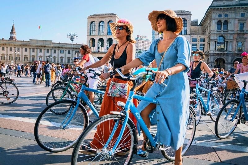 bike tour in Milan