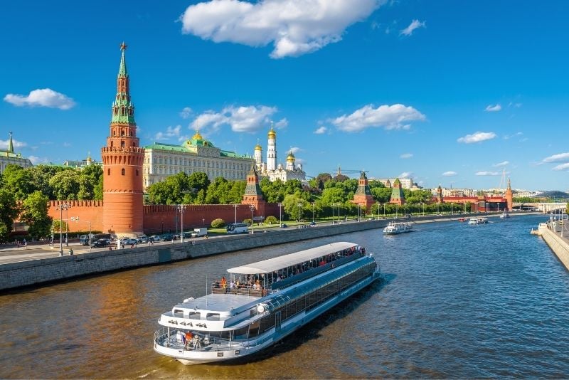 boat tours in Moscow