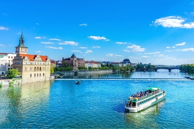 boat tours in Warsaw