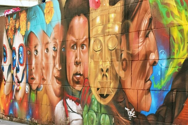 street art tour, Mexico City