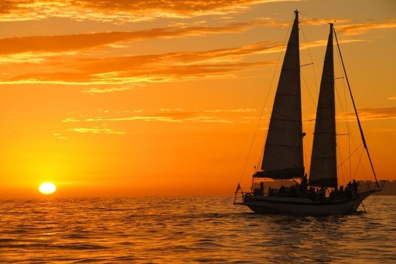 sunset cruise in Aruba