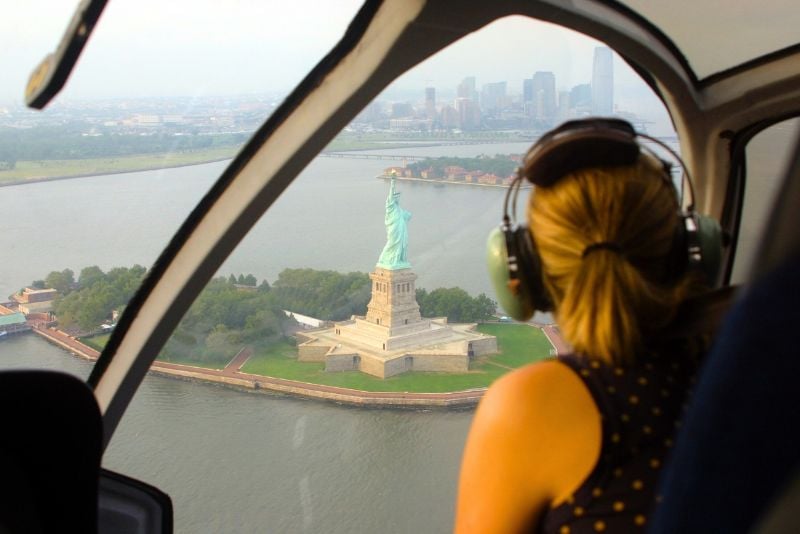 Helicopter tours in Brooklyn