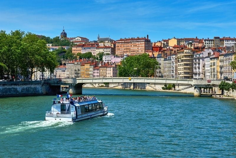 sightseeing cruise in Lyon