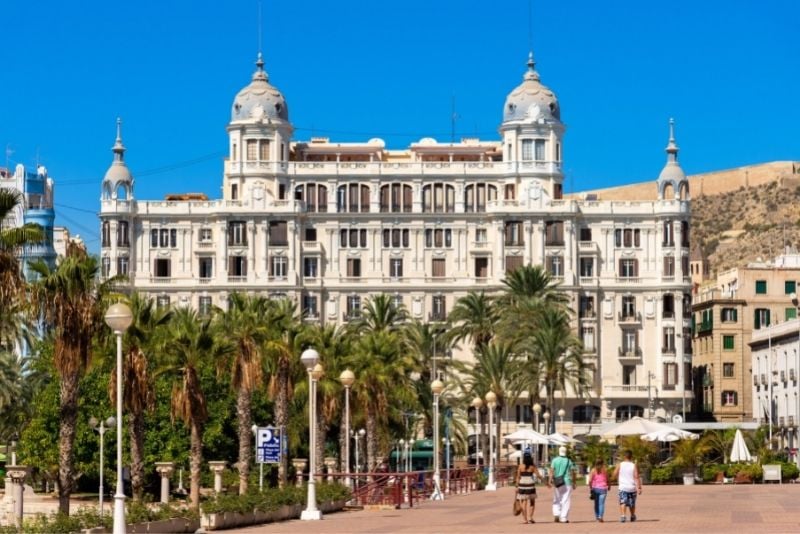 Carbonell House, Alicante