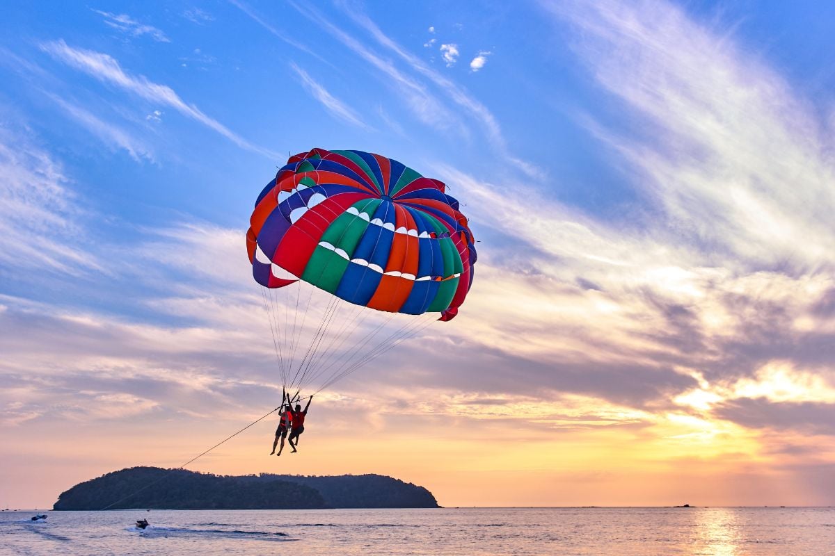 parasailing tours in Amalfi Coast