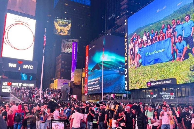 10 Top Secrets of Times Square