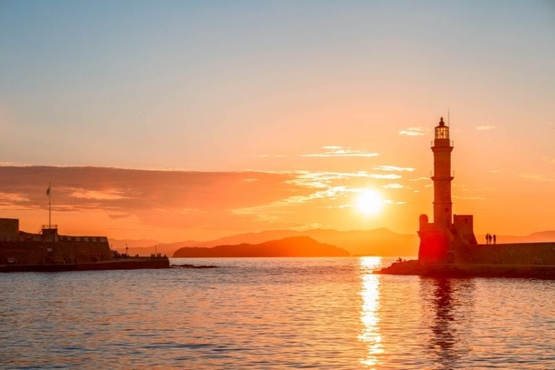 Bootsfahrt bei Sonnenuntergang mit Guide