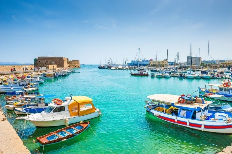 Boat trips from Heraklion