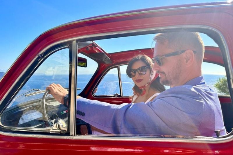 vintage car tour in Sorrento